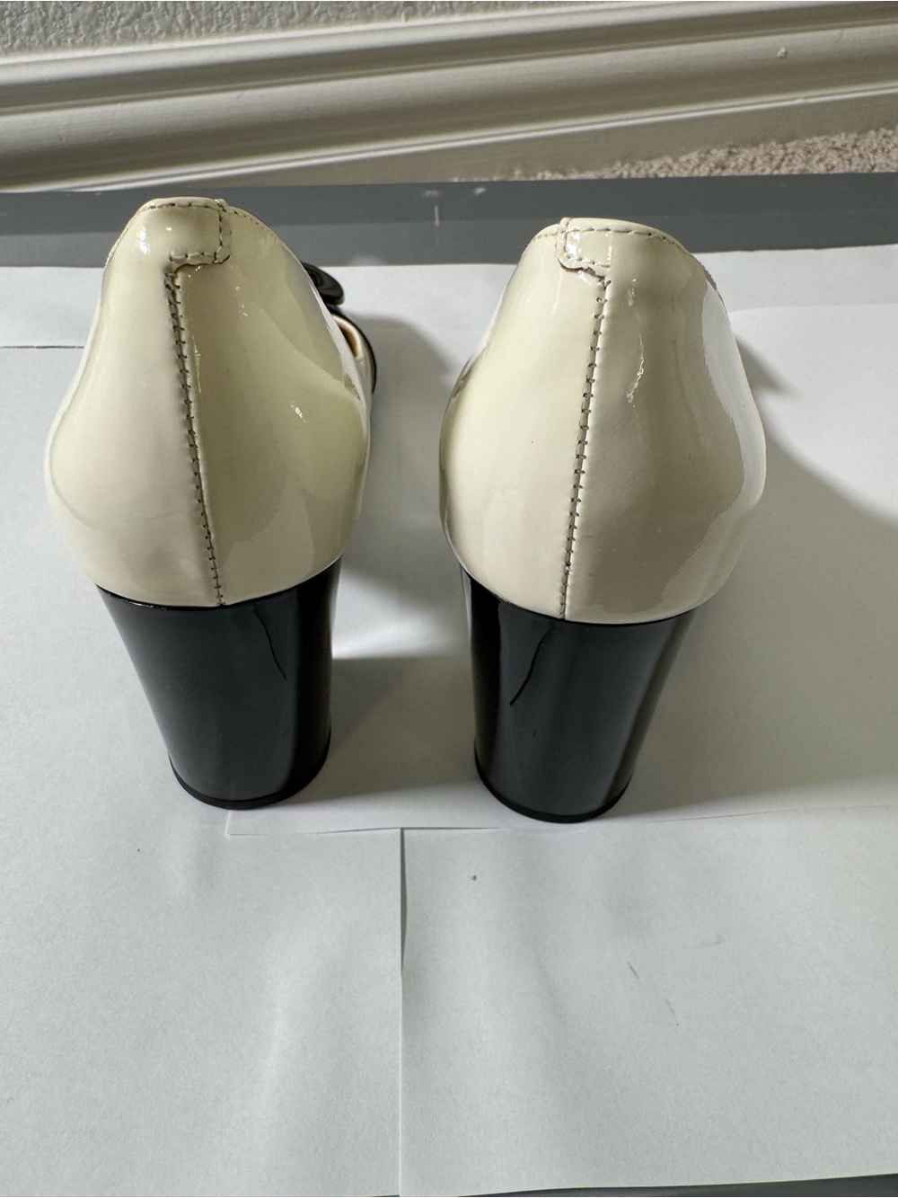 Michael Kors Black & White Patent Leather with Black Accent Buckle / Black Heel - Picture 15 of 16